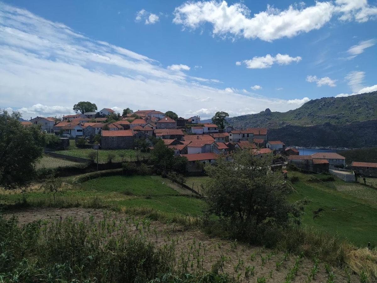 Pe Na Aldeia Villa Outeiro  Exteriör bild
